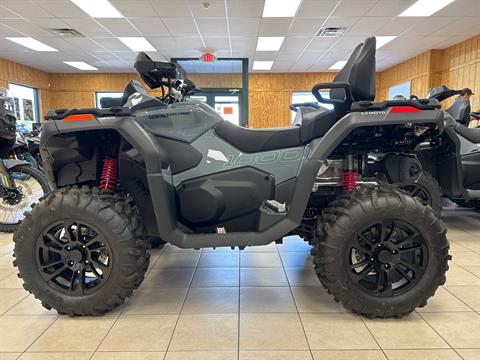 2025 CFMOTO CForce 1000 Touring in Topsham, Maine - Photo 2
