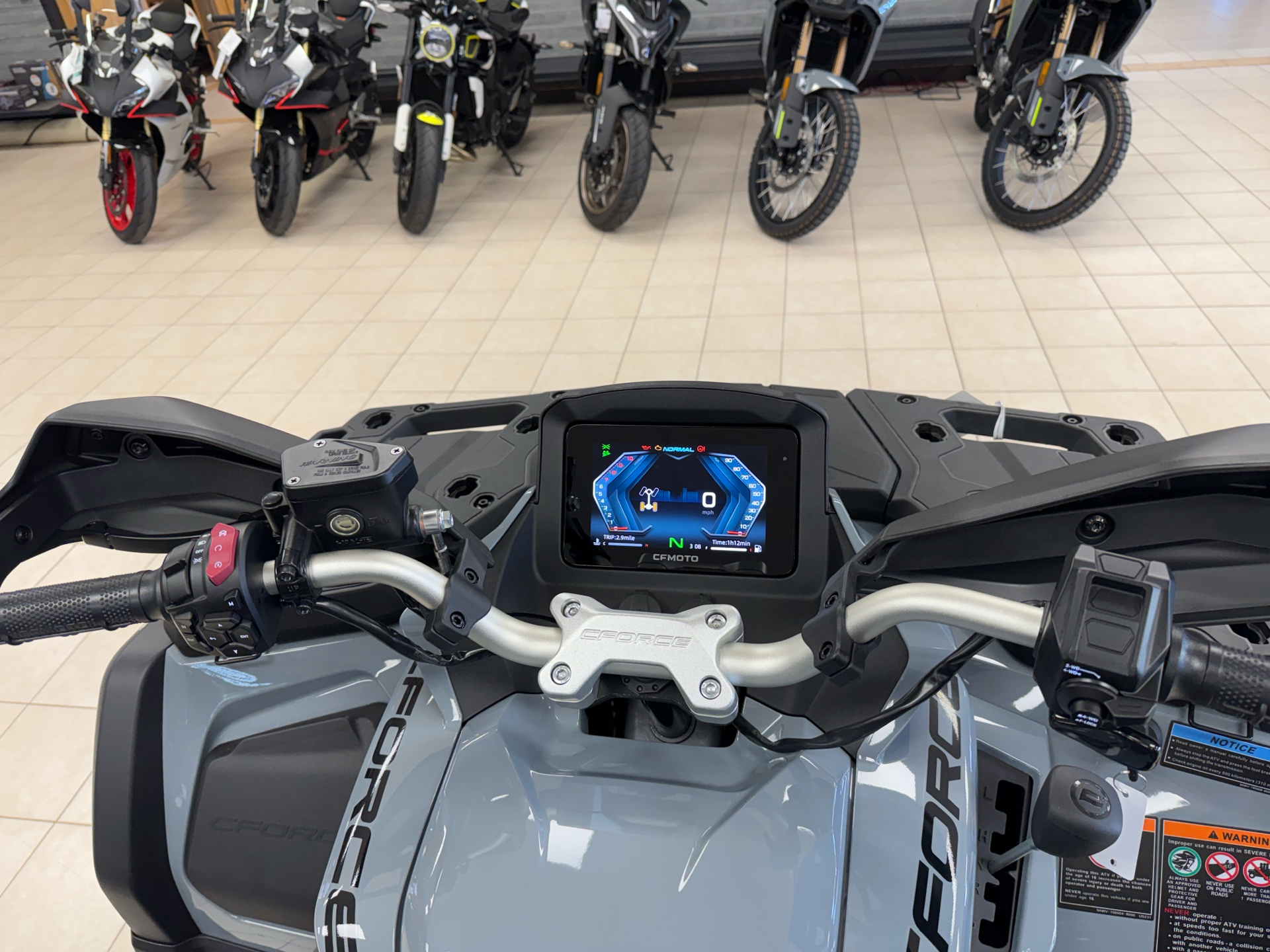 2025 CFMOTO CForce 1000 Touring in Topsham, Maine - Photo 6