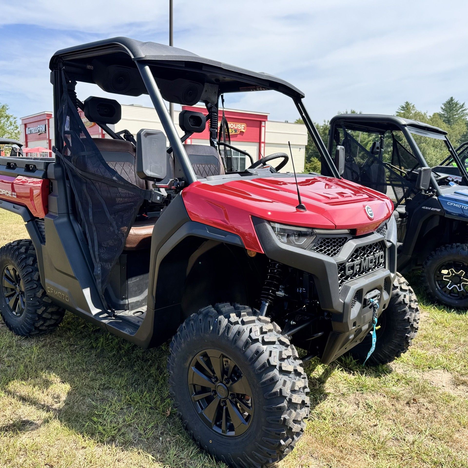 2025 CFMOTO UFORCE U10 Pro in Topsham, Maine - Photo 1