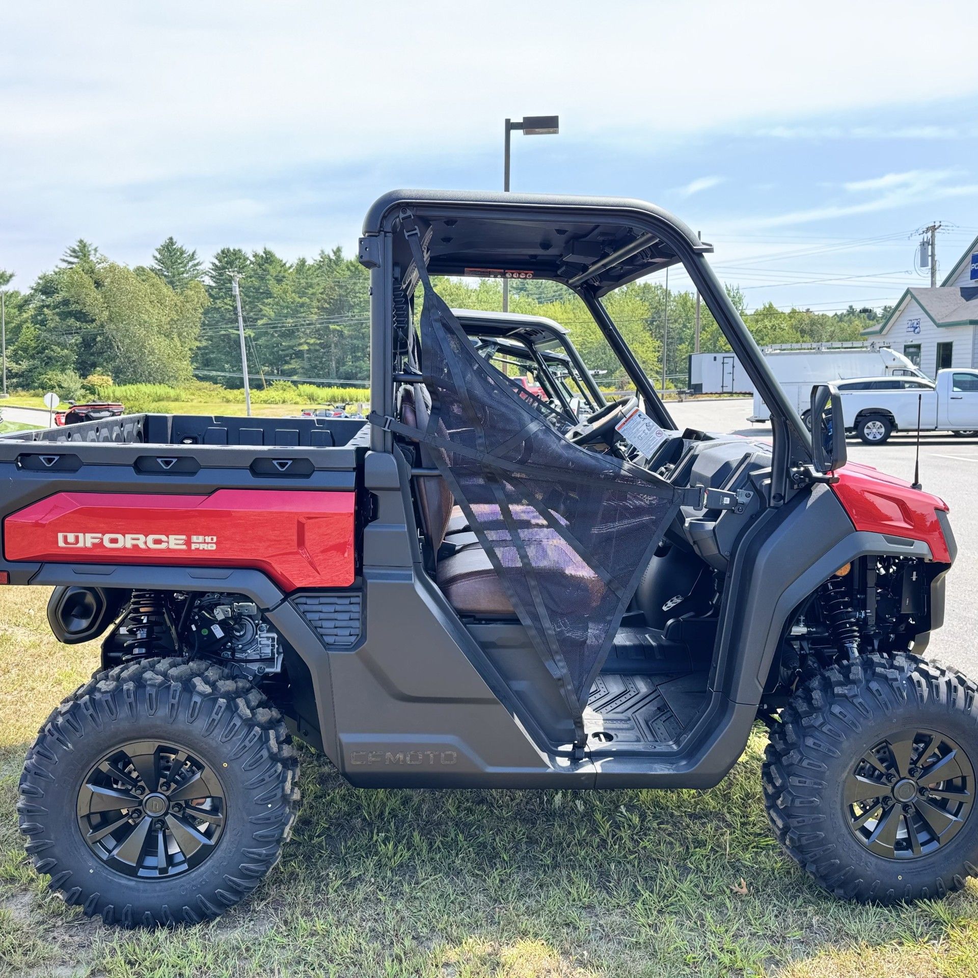 2025 CFMOTO UFORCE U10 Pro in Topsham, Maine - Photo 11