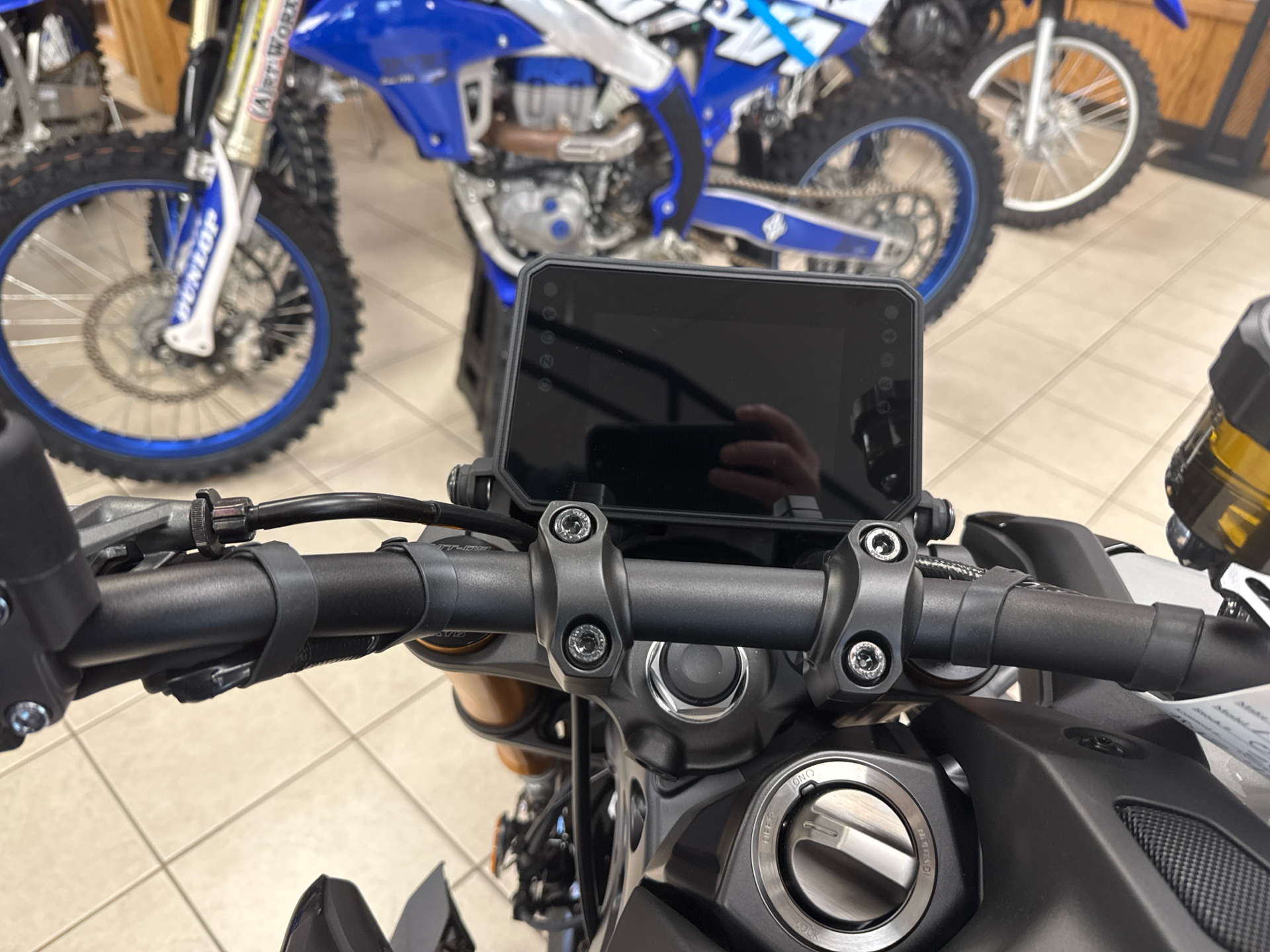 2025 Yamaha MT-09 SP in Topsham, Maine - Photo 10
