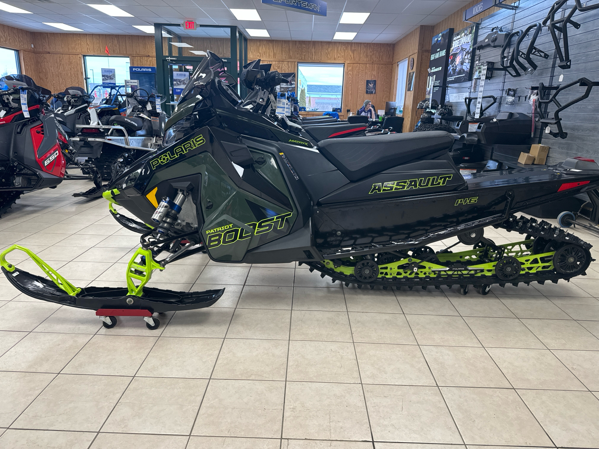 2024 Polaris Patriot Boost Switchback Assault 146 SC ES in Topsham, Maine - Photo 4