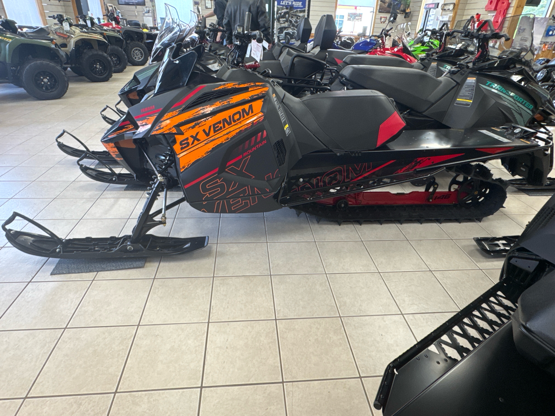 2025 Yamaha SX Venom Mountain in Topsham, Maine - Photo 3