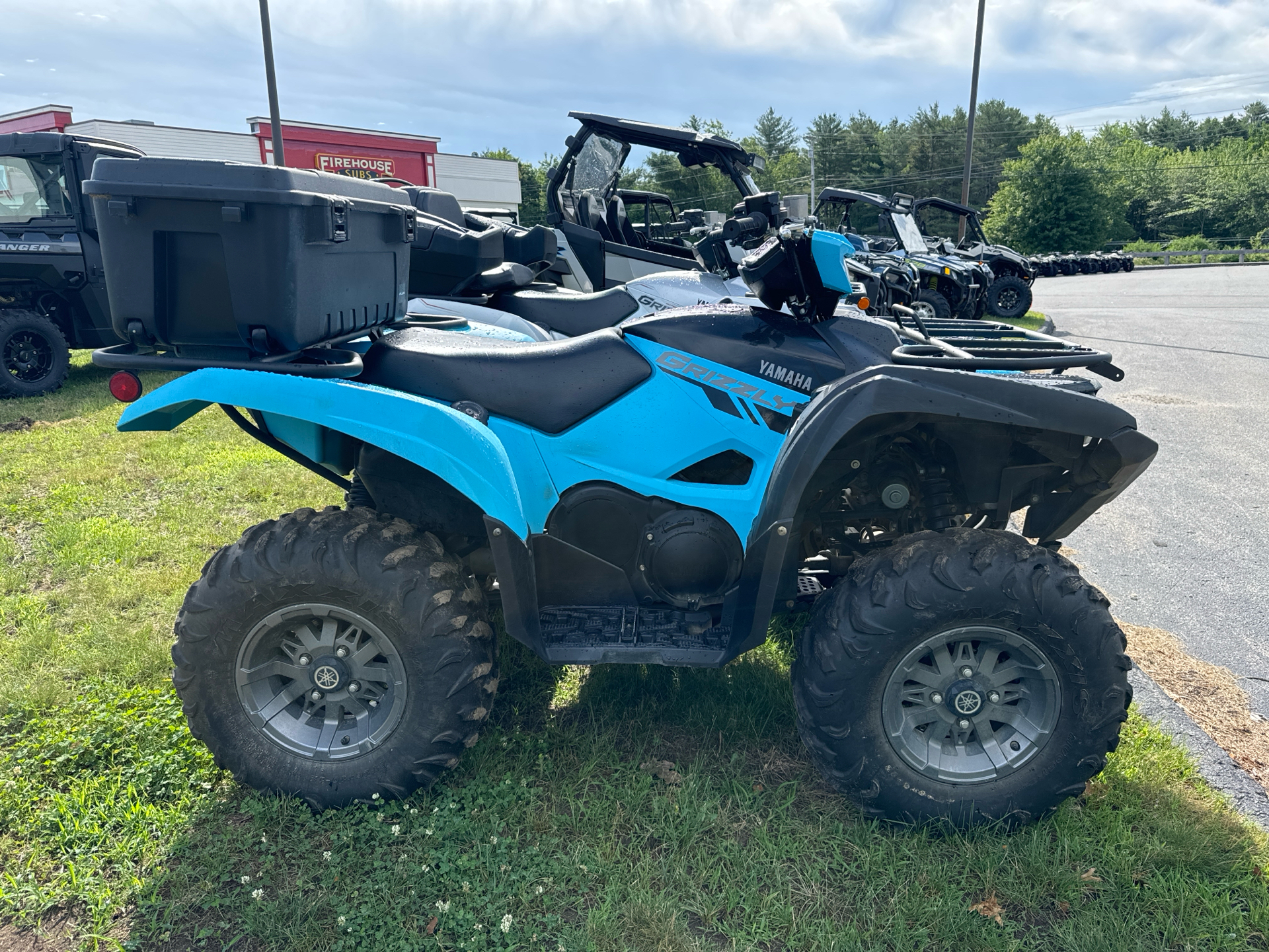 2023 Yamaha Grizzly EPS in Topsham, Maine - Photo 4