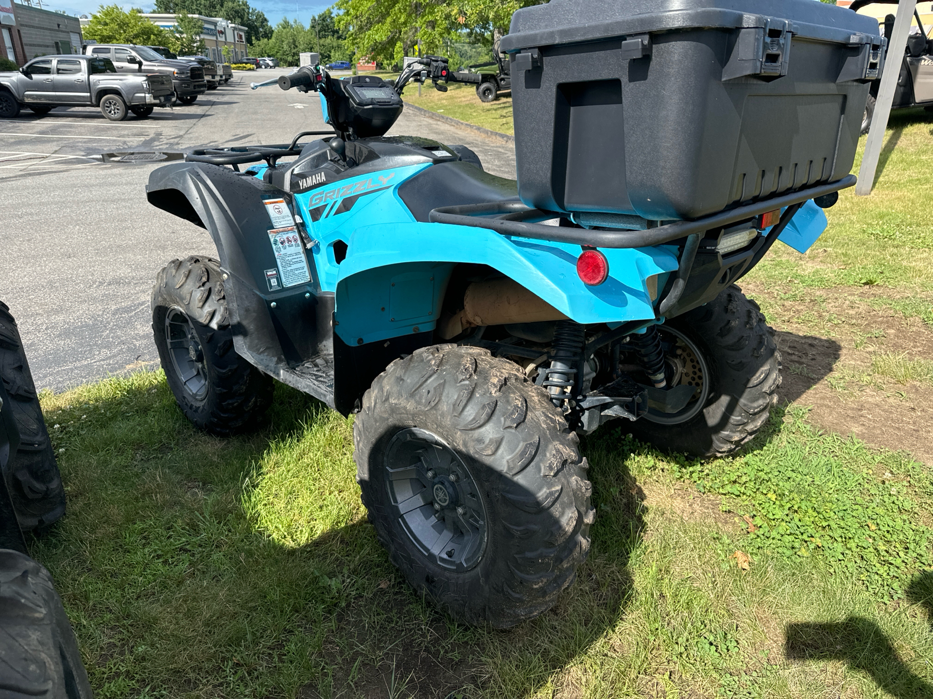 2023 Yamaha Grizzly EPS in Topsham, Maine - Photo 7