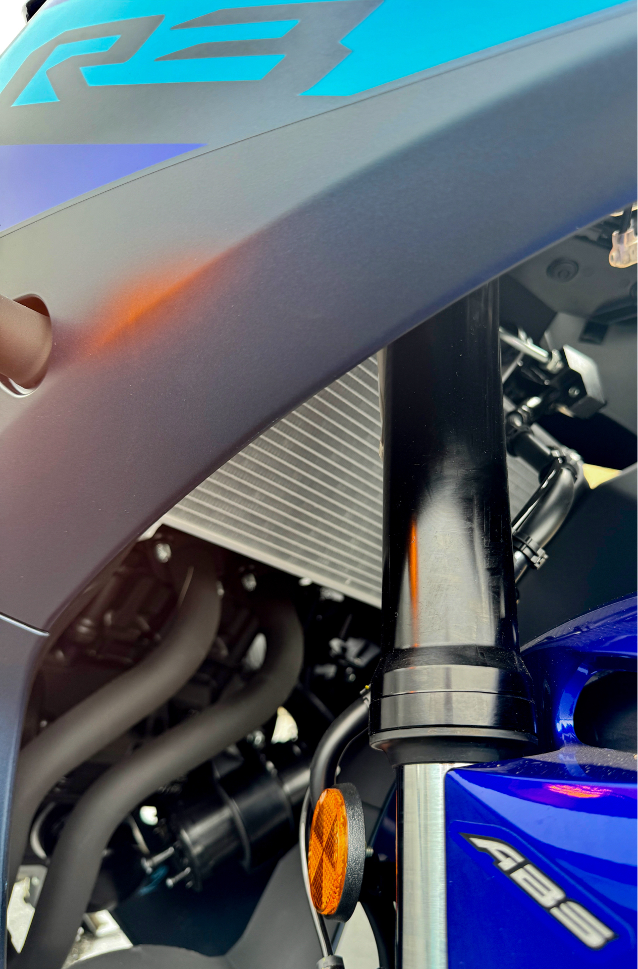 2024 Yamaha YZF-R3 in Topsham, Maine - Photo 6