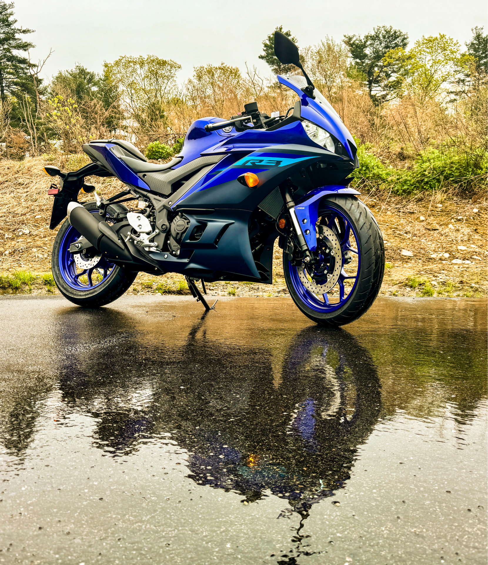 2024 Yamaha YZF-R3 in Topsham, Maine - Photo 8