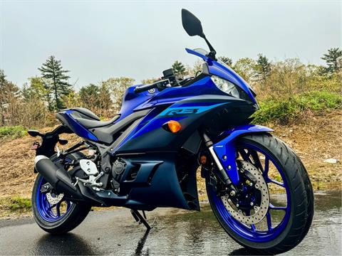 2024 Yamaha YZF-R3 in Topsham, Maine - Photo 10