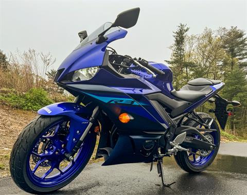 2024 Yamaha YZF-R3 in Topsham, Maine - Photo 3
