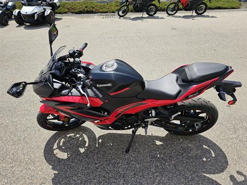 2025 Kawasaki Ninja 500 ABS in Tyngsboro, Massachusetts - Photo 6