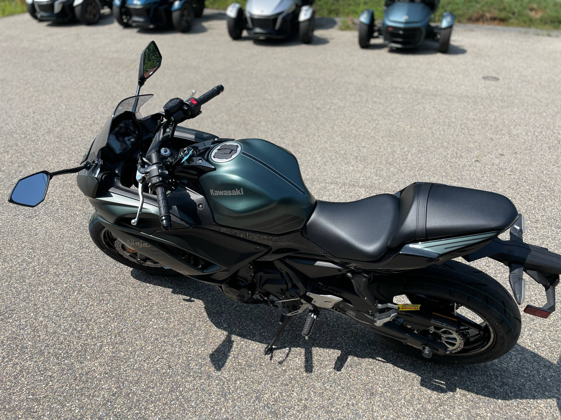 2025 Kawasaki Ninja 650 ABS in Tyngsboro, Massachusetts - Photo 18
