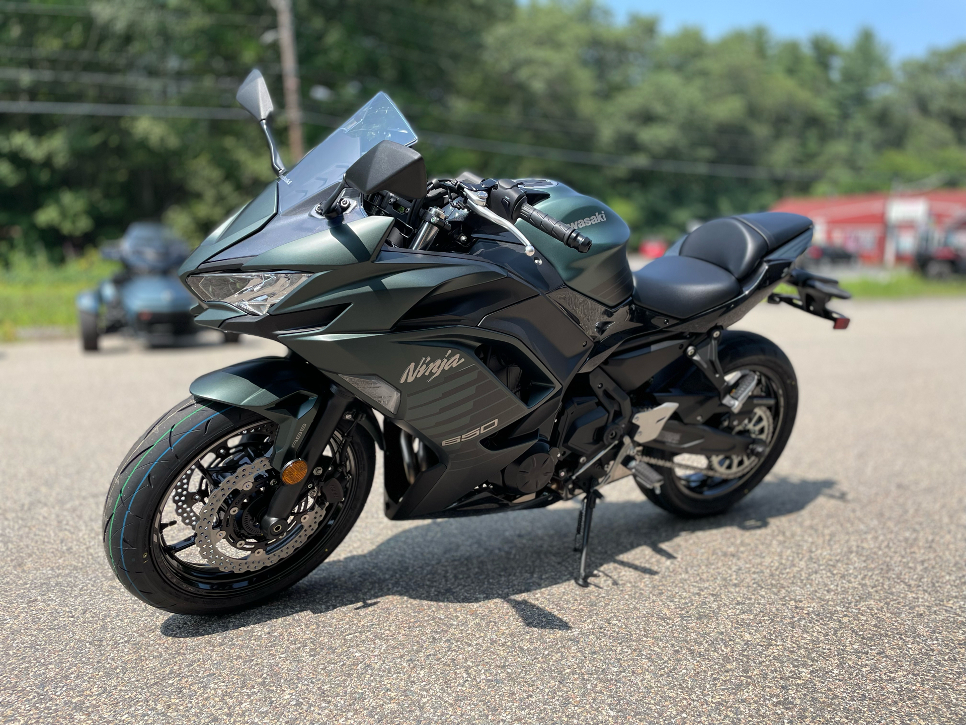 2025 Kawasaki Ninja 650 ABS in Tyngsboro, Massachusetts - Photo 21