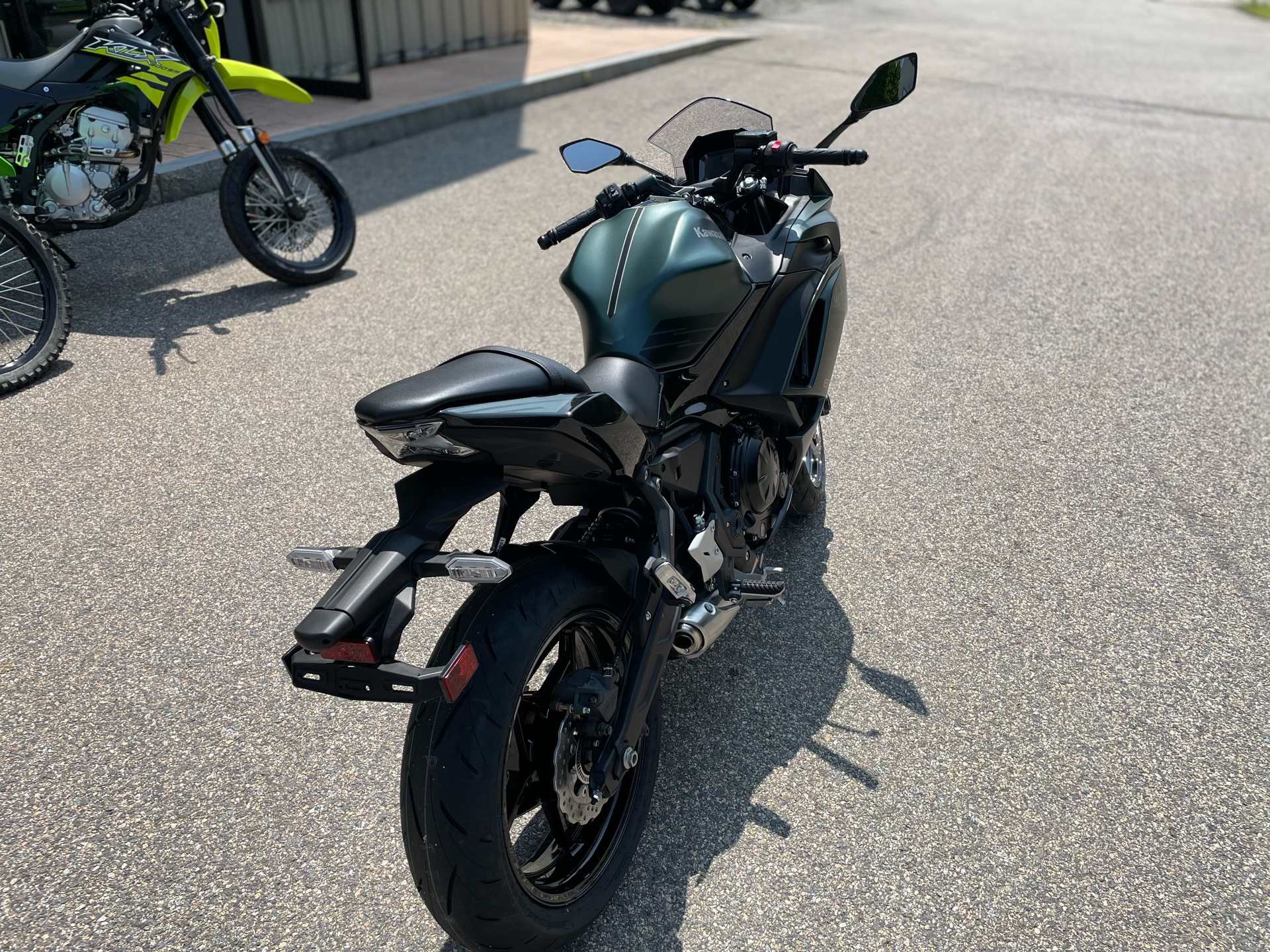 2025 Kawasaki Ninja 650 ABS in Tyngsboro, Massachusetts - Photo 22