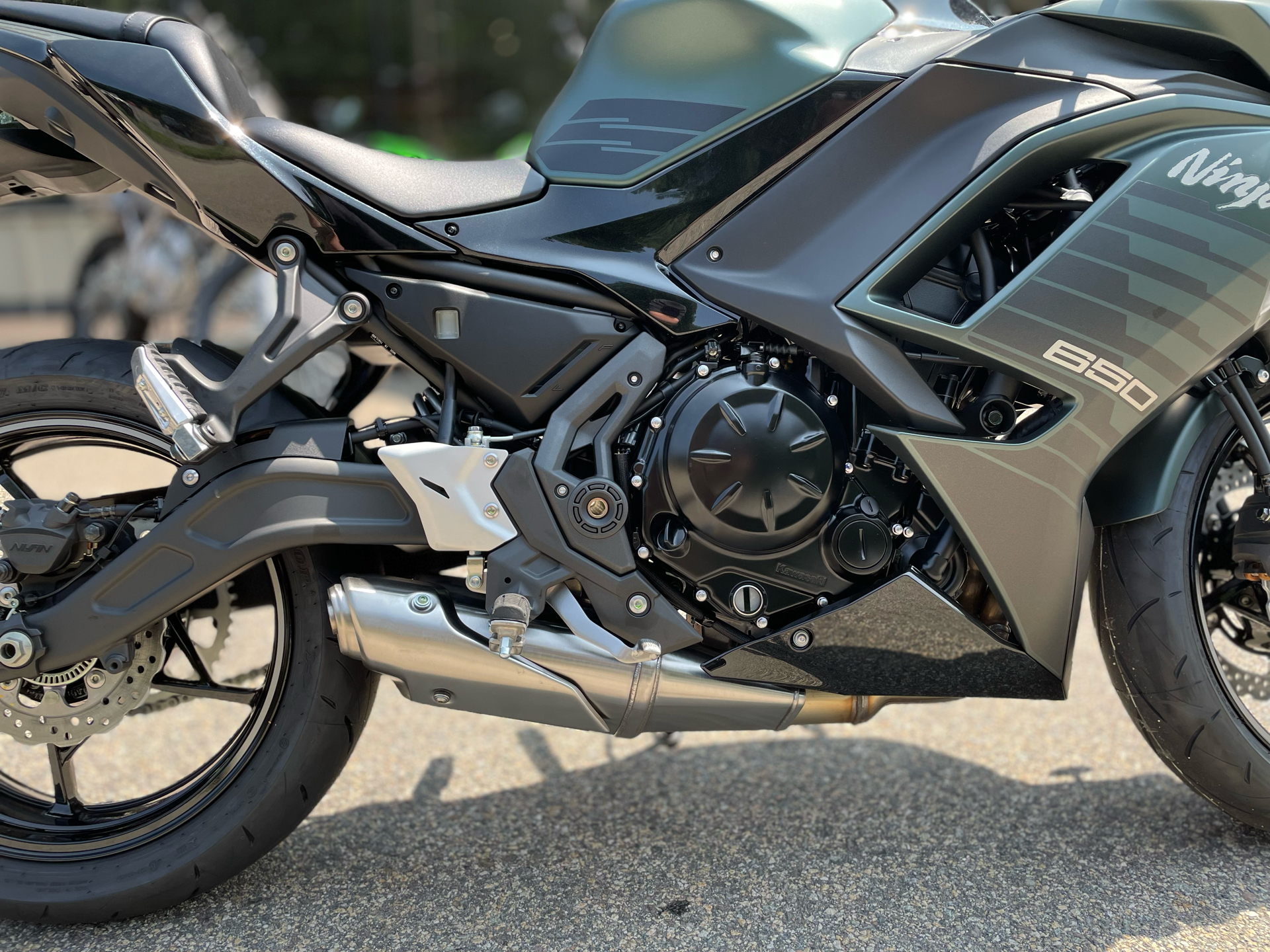 2025 Kawasaki Ninja 650 ABS in Tyngsboro, Massachusetts - Photo 26