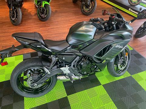 2025 Kawasaki Ninja 650 ABS in Tyngsboro, Massachusetts - Photo 8
