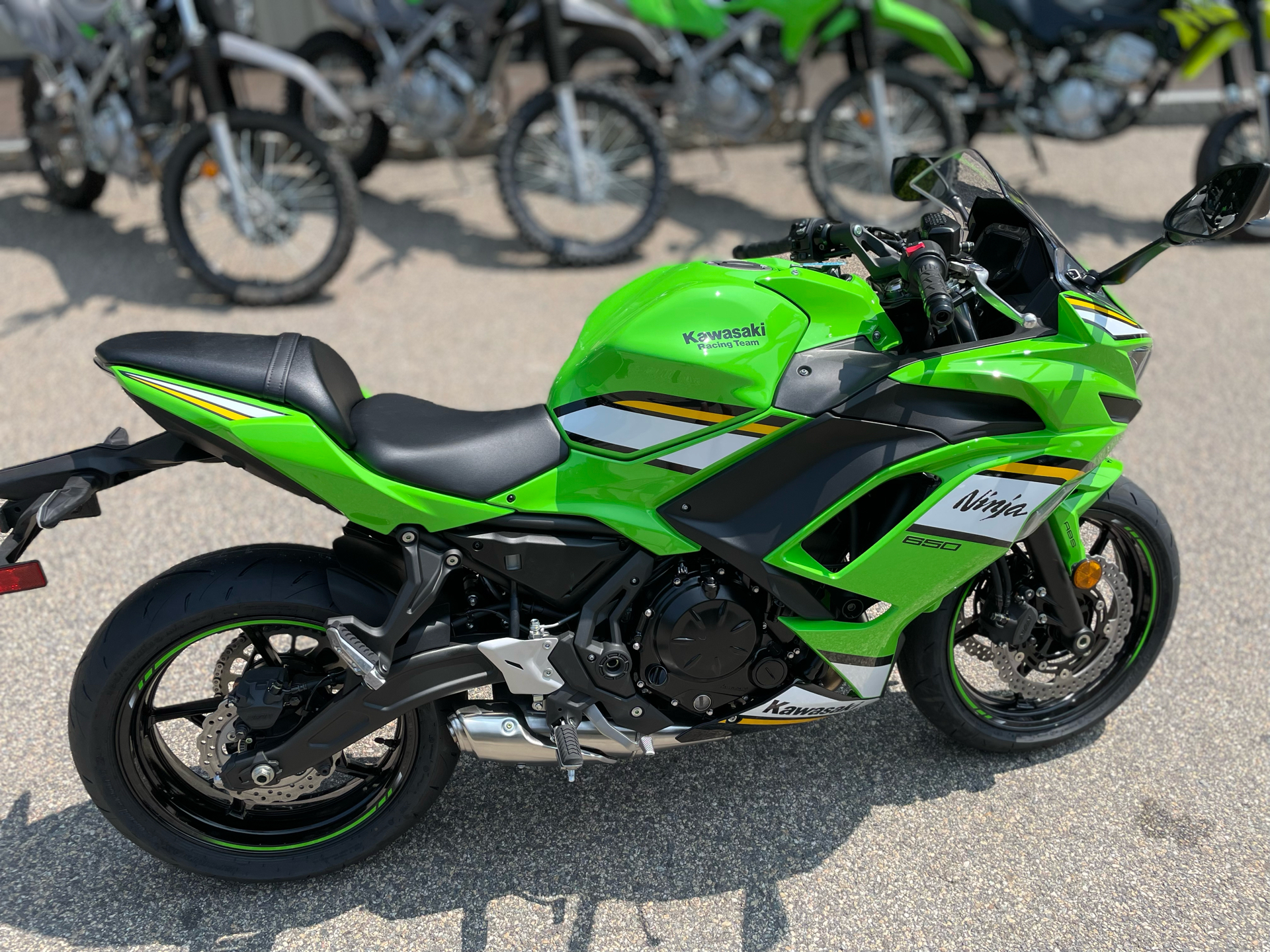 2025 Kawasaki Ninja 650 KRT Edition ABS in Tyngsboro, Massachusetts - Photo 18