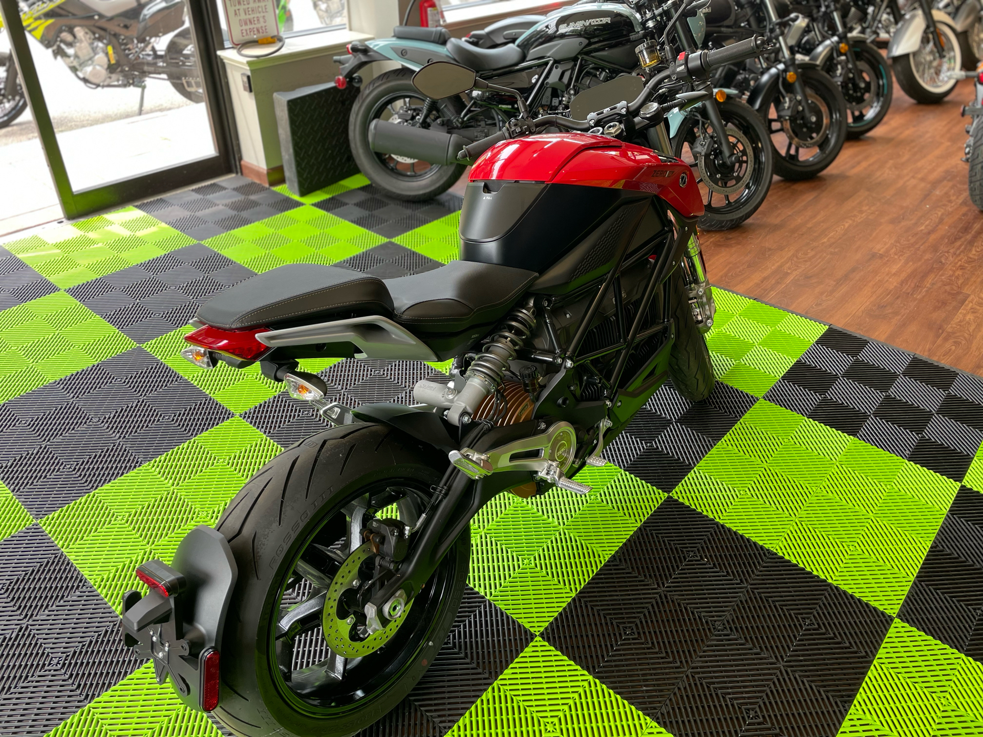 2023 Zero Motorcycles SR NA ZF15.6+ in Tyngsboro, Massachusetts - Photo 12