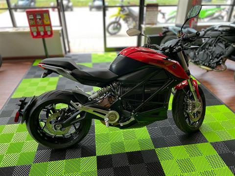 2023 Zero Motorcycles SR NA ZF15.6+ in Tyngsboro, Massachusetts - Photo 16