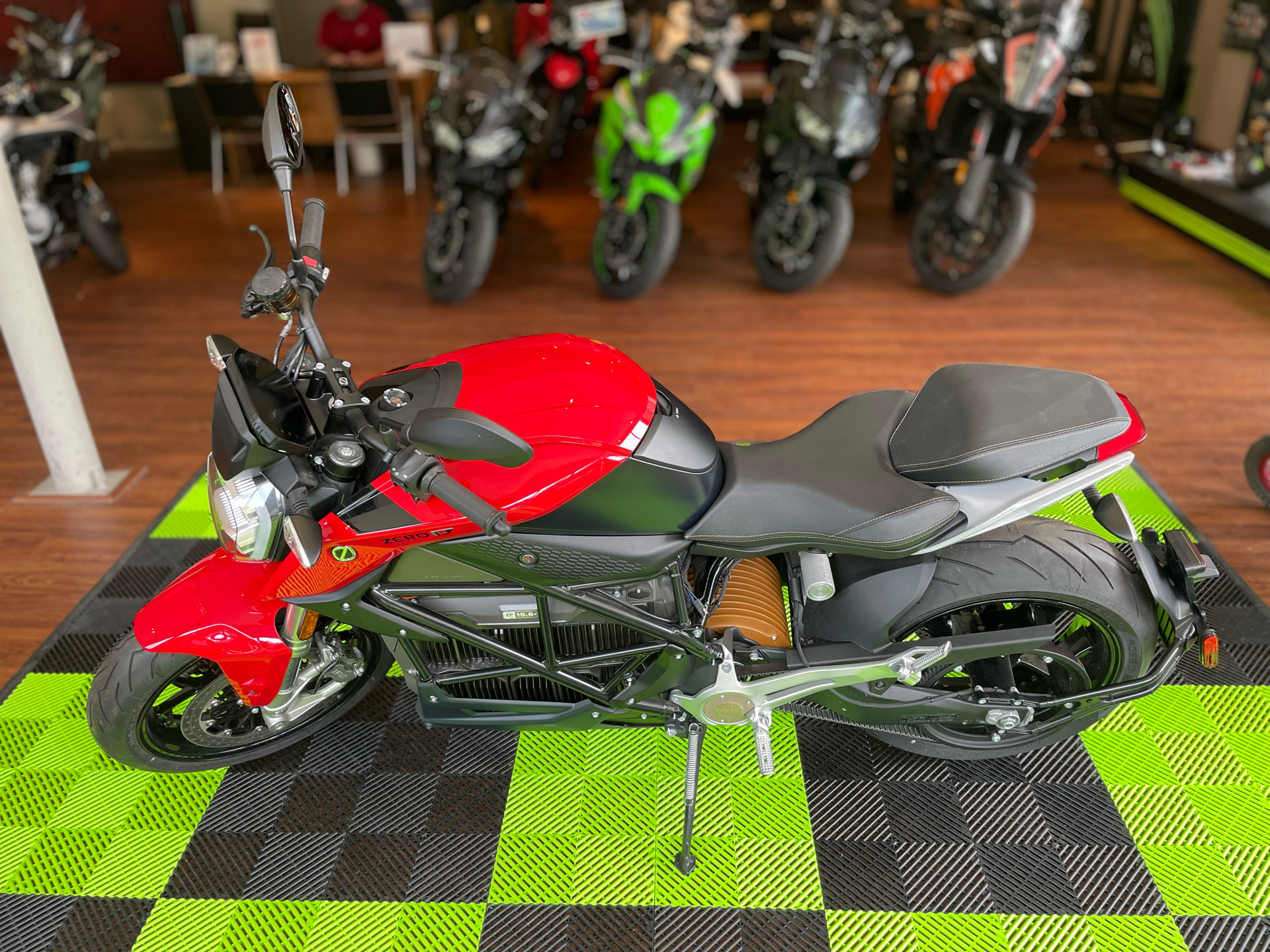 2023 Zero Motorcycles SR NA ZF15.6+ in Tyngsboro, Massachusetts - Photo 19