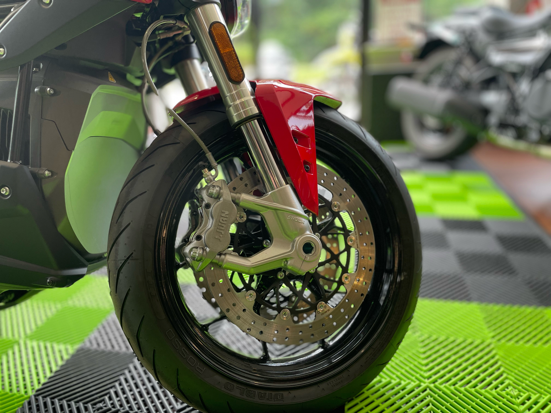 2023 Zero Motorcycles SR NA ZF15.6+ in Tyngsboro, Massachusetts - Photo 20