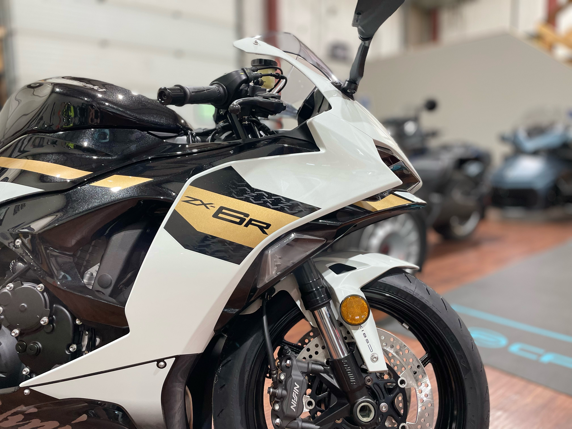 2026 Kawasaki NINJA ZX-6R ABS in Tyngsboro, Massachusetts - Photo 6