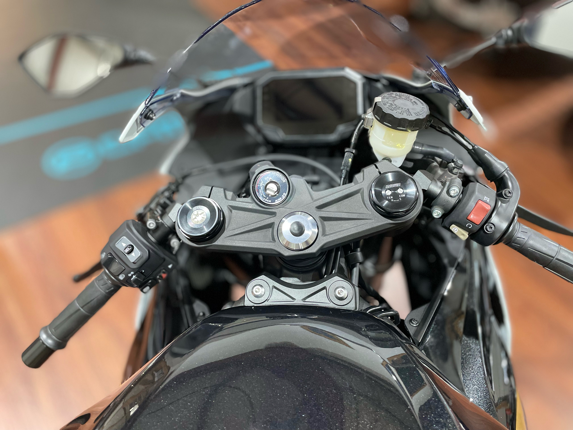 2026 Kawasaki NINJA ZX-6R ABS in Tyngsboro, Massachusetts - Photo 7