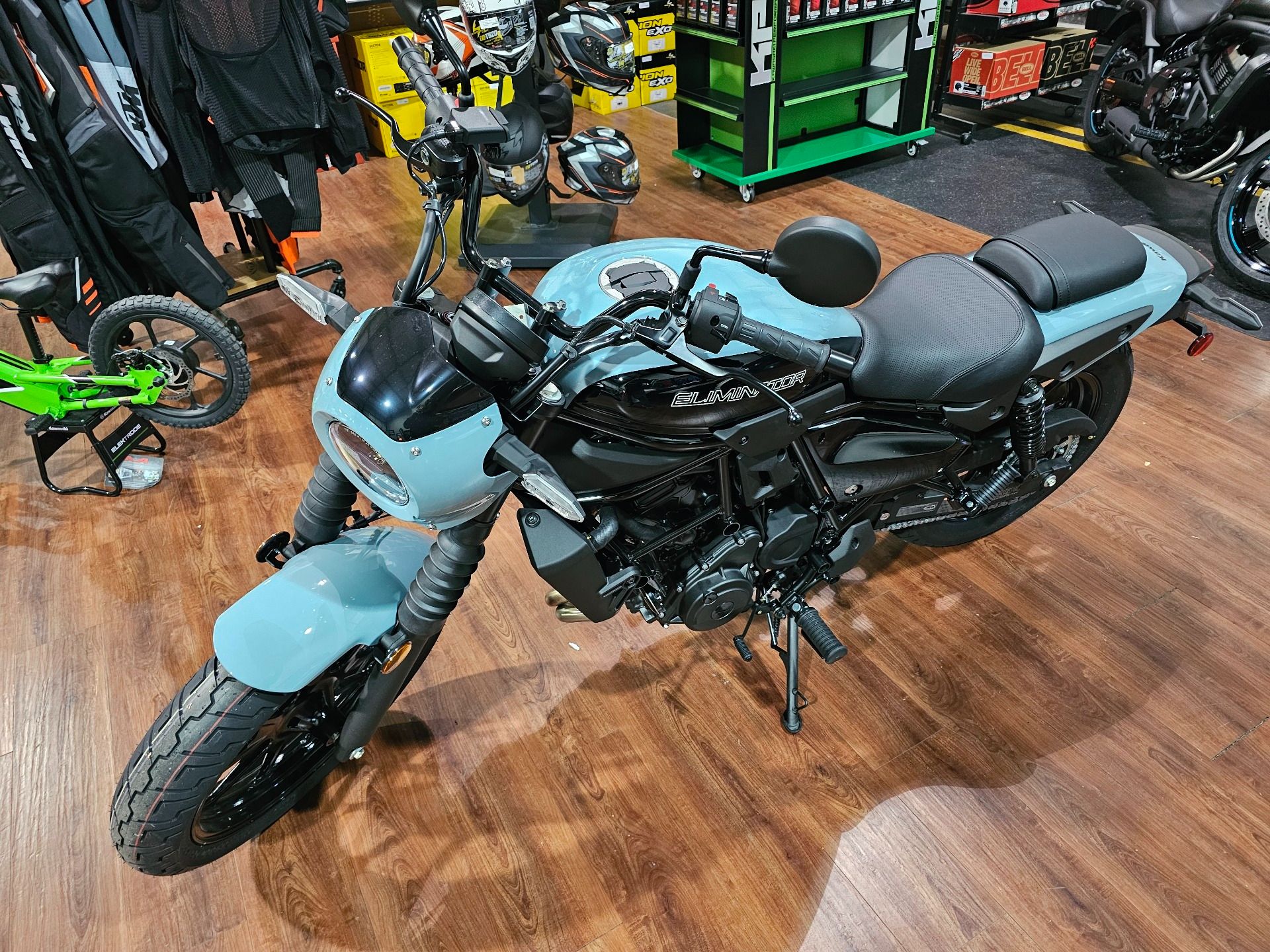 2025 Kawasaki Eliminator SE ABS in Tyngsboro, Massachusetts - Photo 10