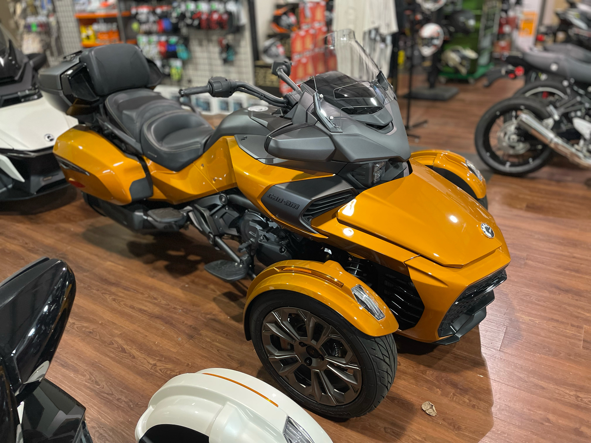 2024 Can-Am Spyder F3 Limited Special Series in Tyngsboro, Massachusetts - Photo 1