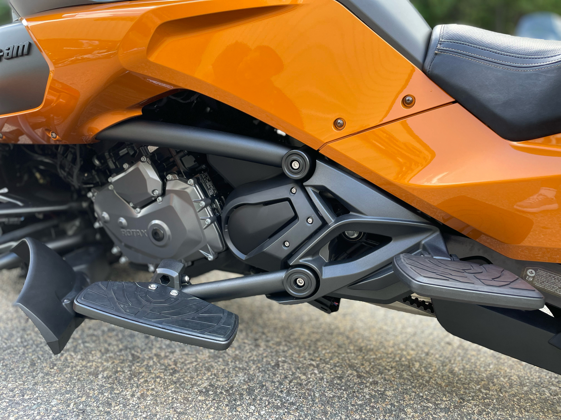 2024 Can-Am Spyder F3 Limited Special Series in Tyngsboro, Massachusetts - Photo 24