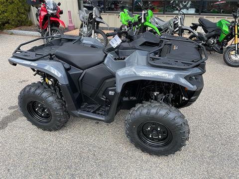 2025 Can-Am Outlander DPS 500 in Tyngsboro, Massachusetts - Photo 10