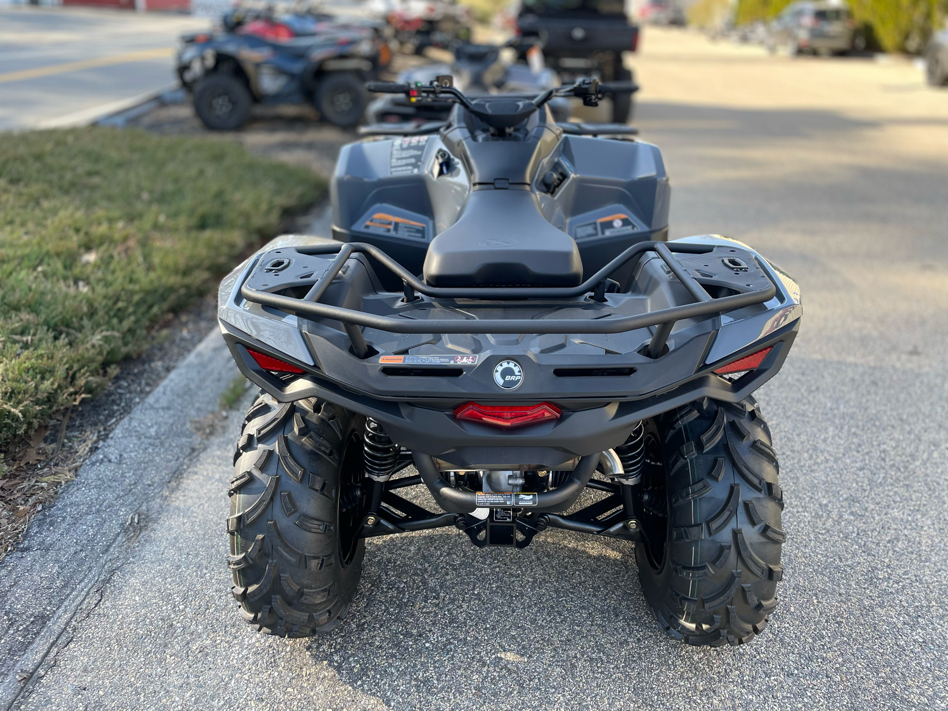 2025 Can-Am Outlander DPS 500 in Tyngsboro, Massachusetts - Photo 9