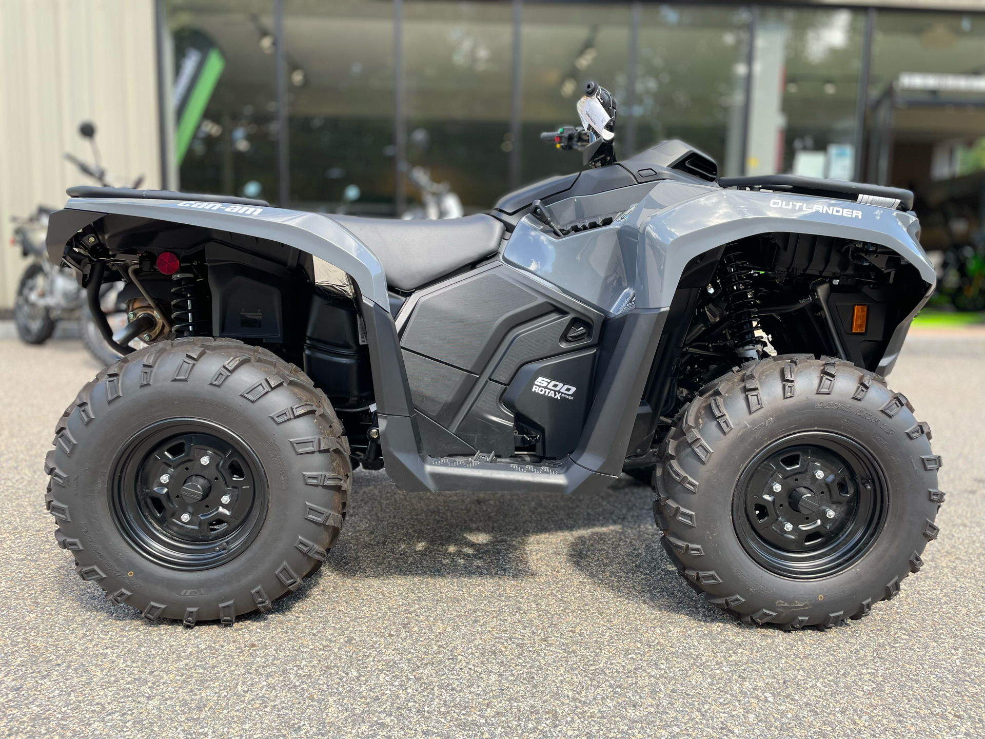 2025 Can-Am Outlander DPS 500 in Tyngsboro, Massachusetts - Photo 1