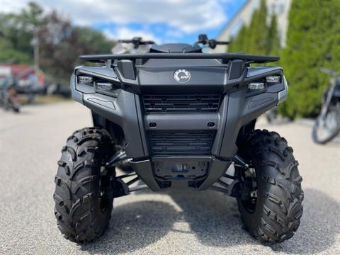 2025 Can-Am Outlander DPS 500 in Tyngsboro, Massachusetts - Photo 3