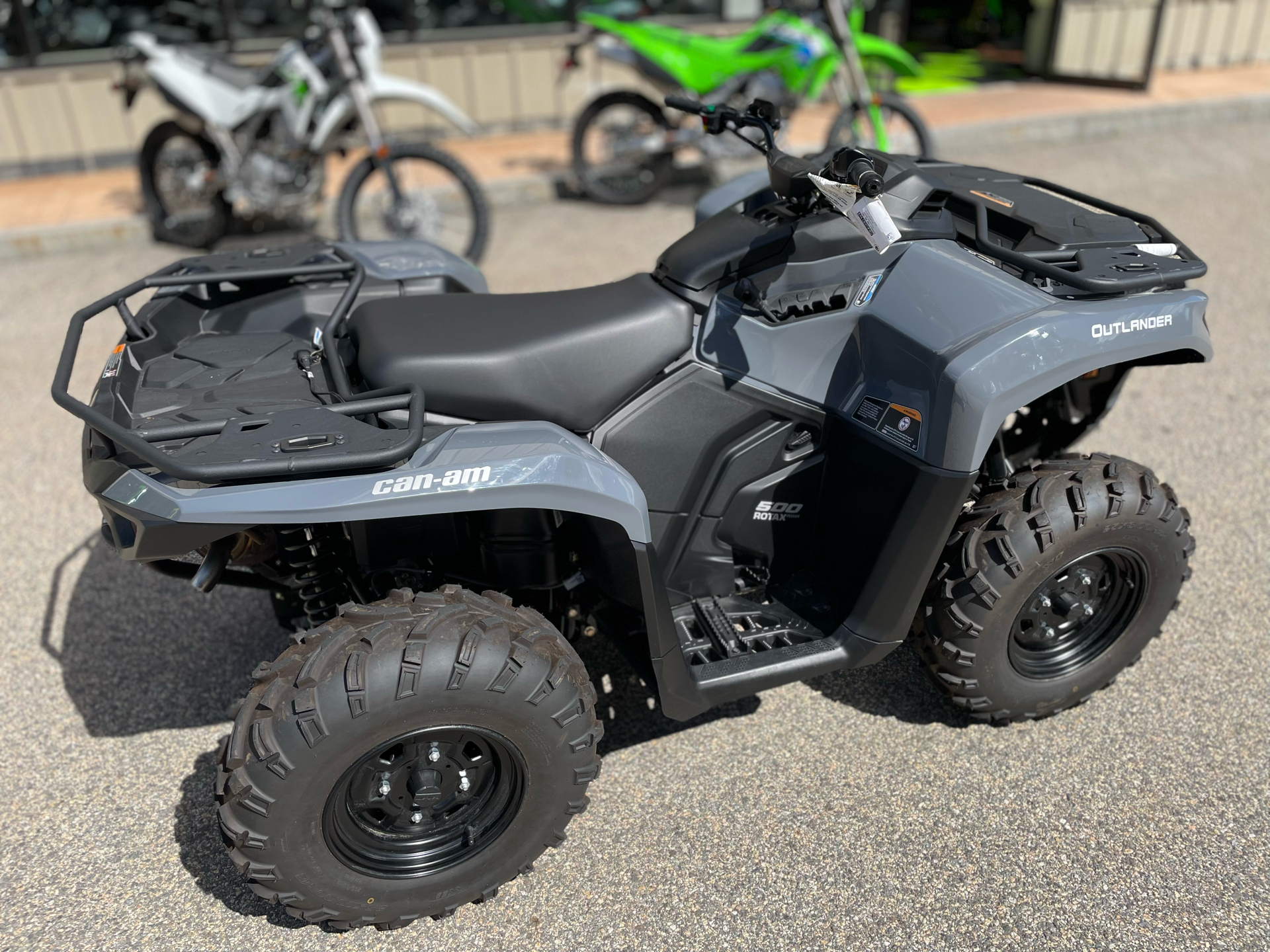2025 Can-Am Outlander DPS 500 in Tyngsboro, Massachusetts - Photo 11
