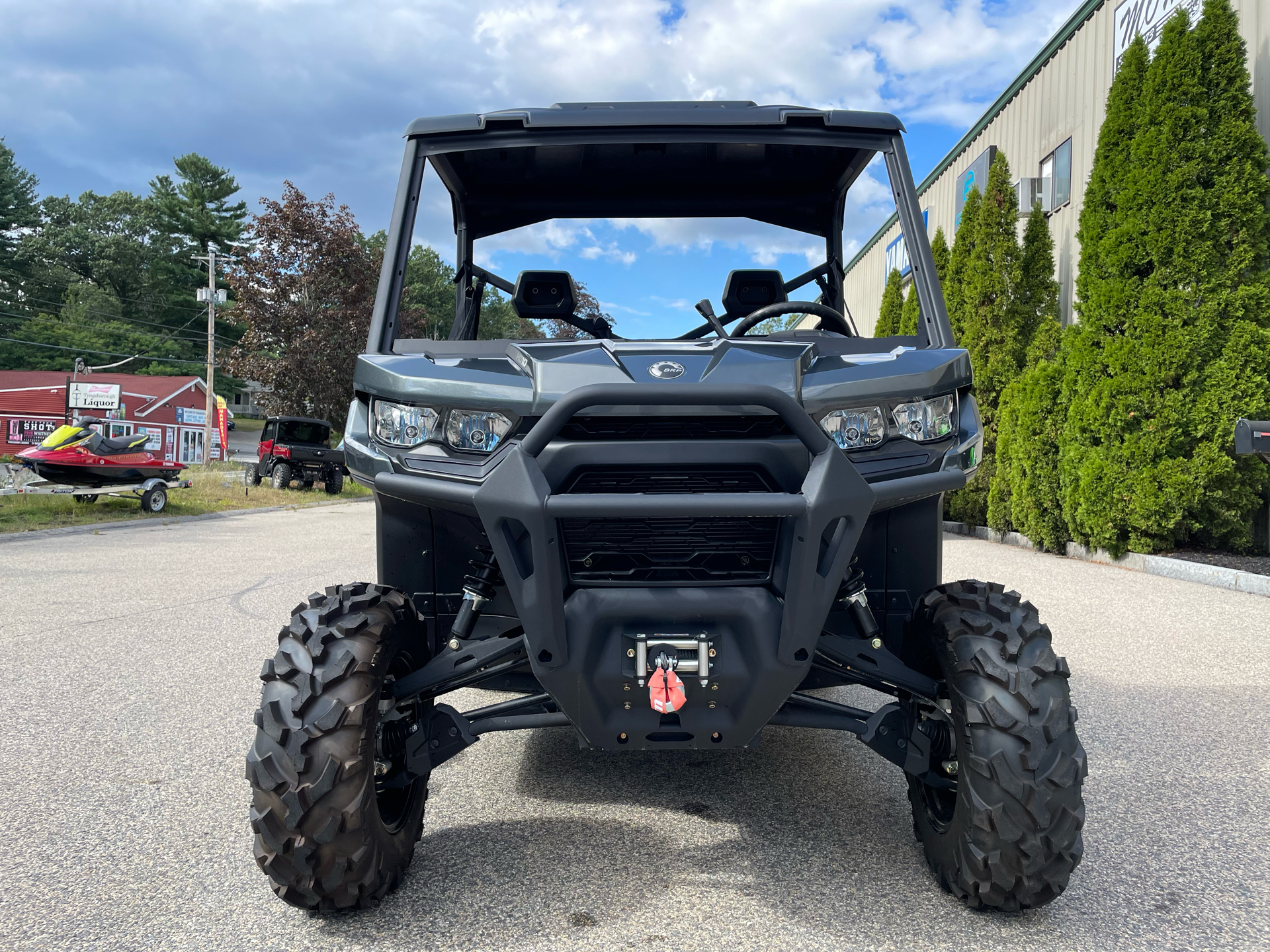 2024 Can-Am Defender XT HD10 in Tyngsboro, Massachusetts - Photo 3