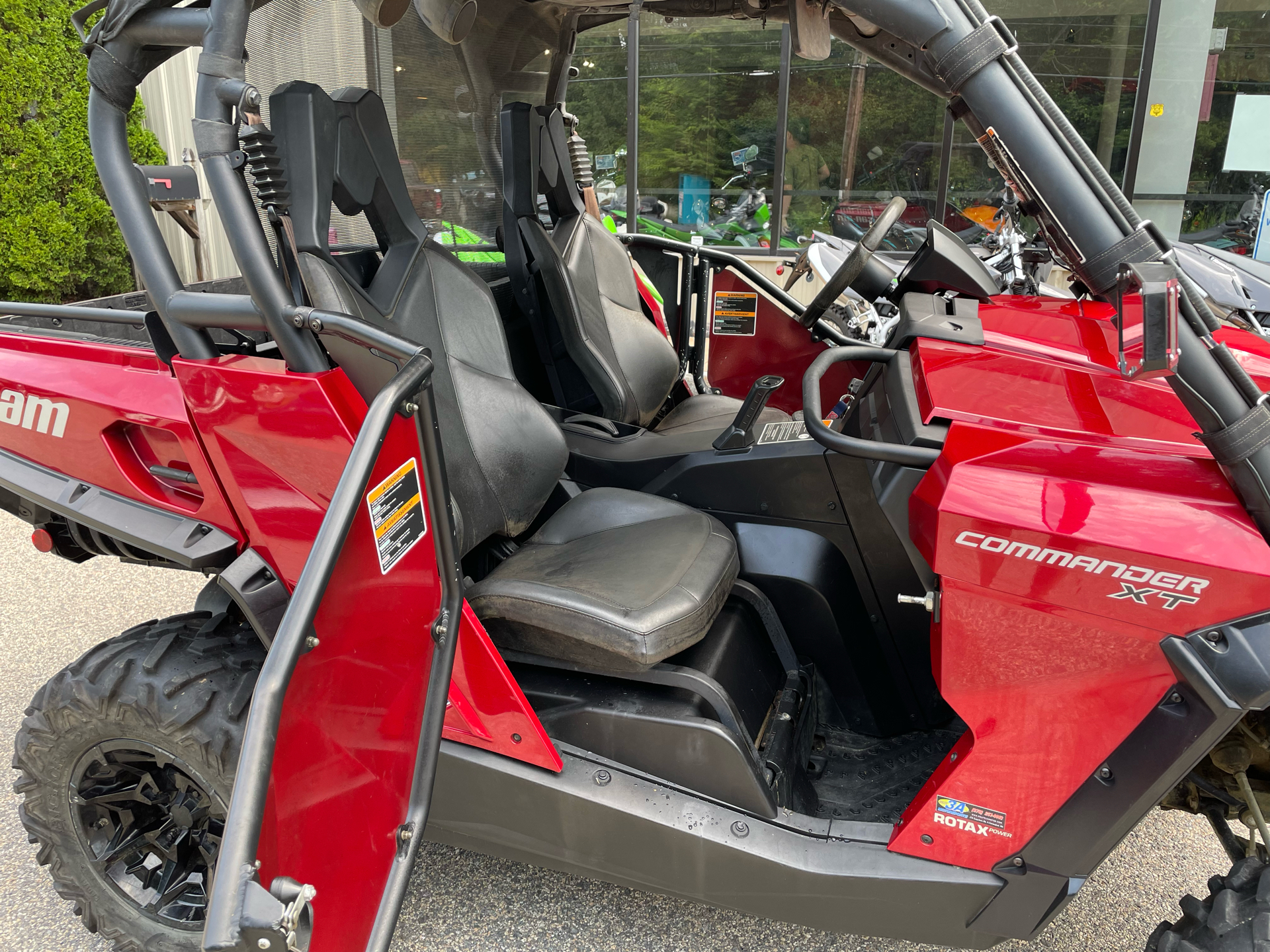 2018 Can-Am Commander XT 800R in Tyngsboro, Massachusetts - Photo 12