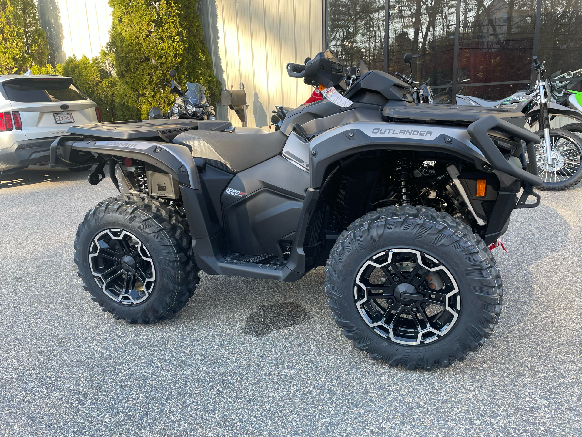 2025 Can-Am Outlander XT 1000R in Tyngsboro, Massachusetts - Photo 1