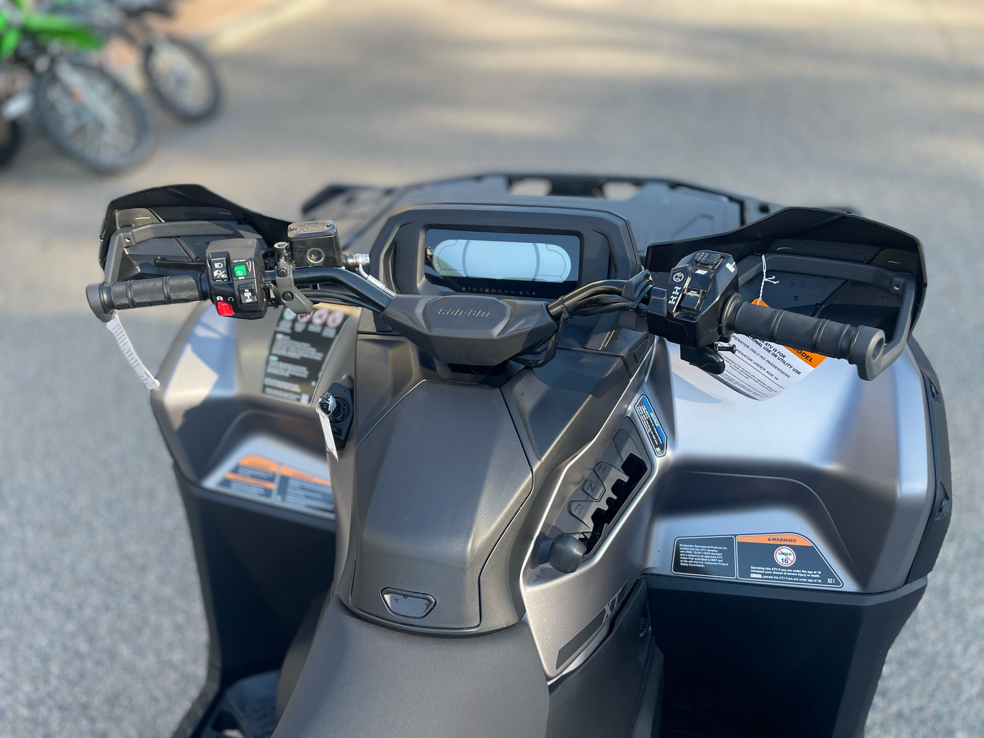2025 Can-Am Outlander XT 1000R in Tyngsboro, Massachusetts - Photo 15