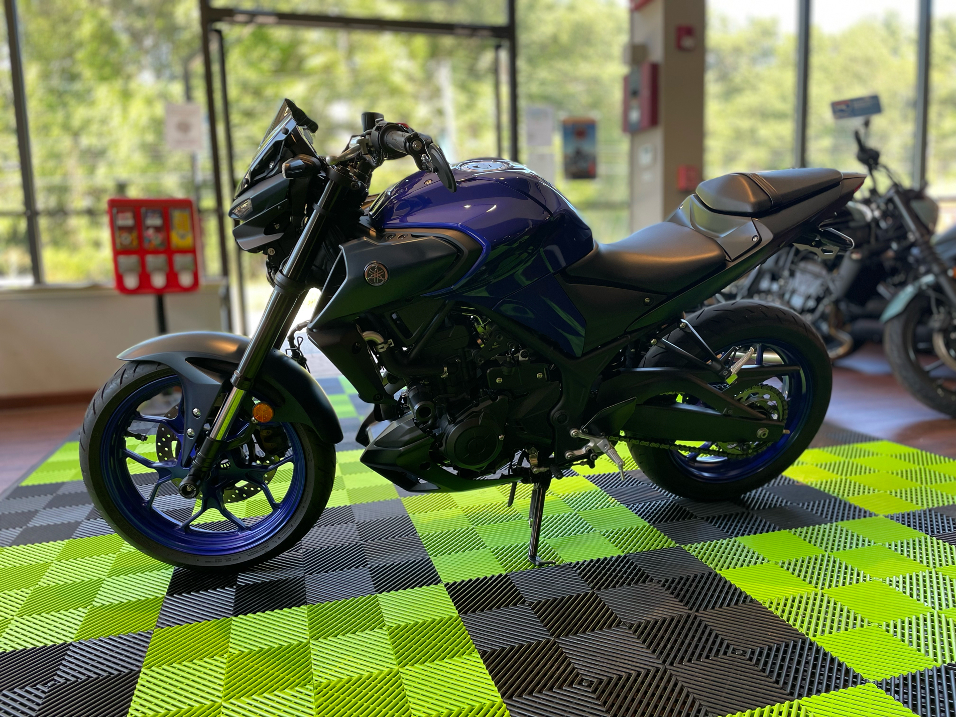 2023 Yamaha MT-03 in Tyngsboro, Massachusetts - Photo 8