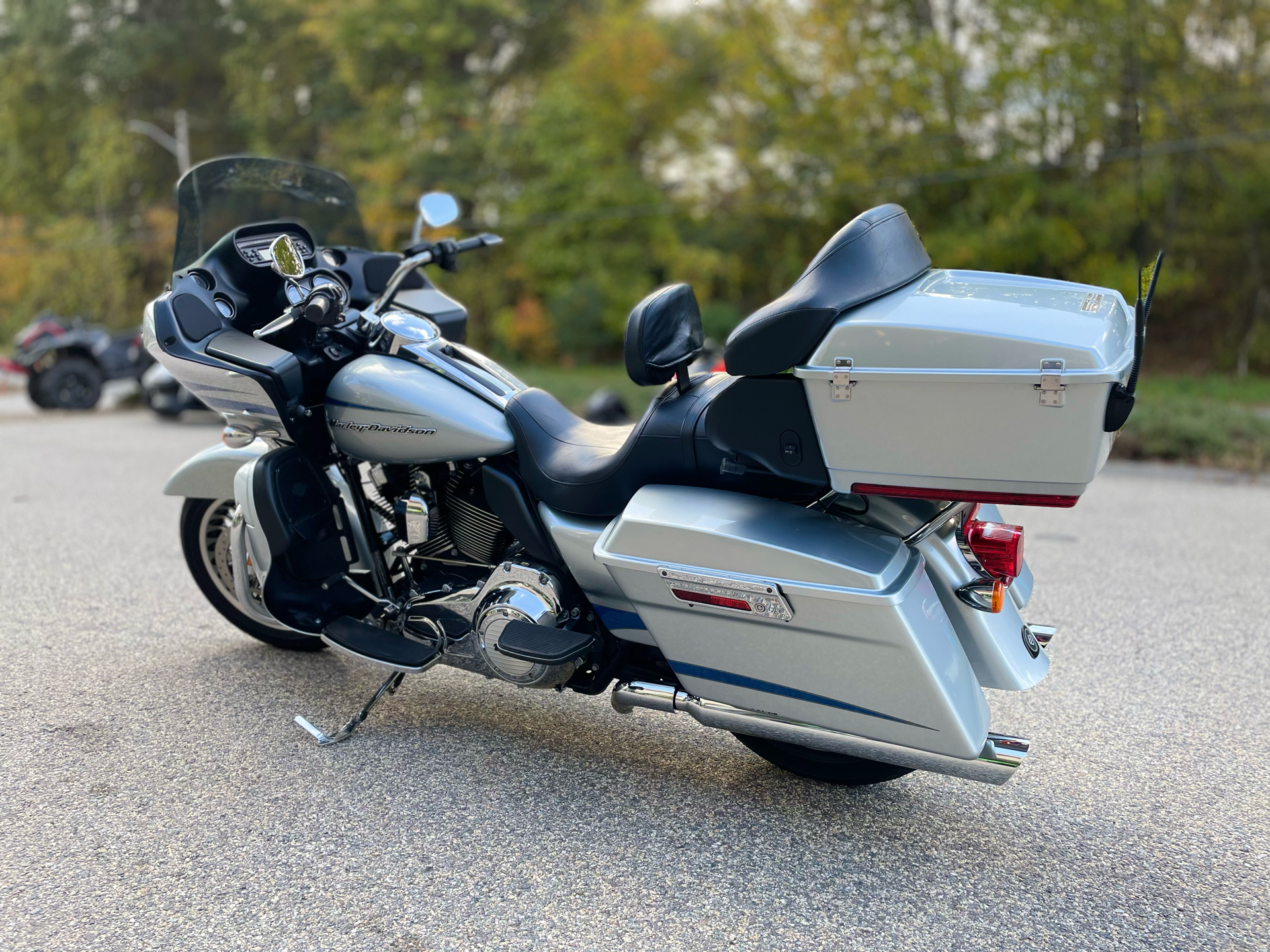 2011 Harley-Davidson Road Glide® Ultra in Tyngsboro, Massachusetts - Photo 5