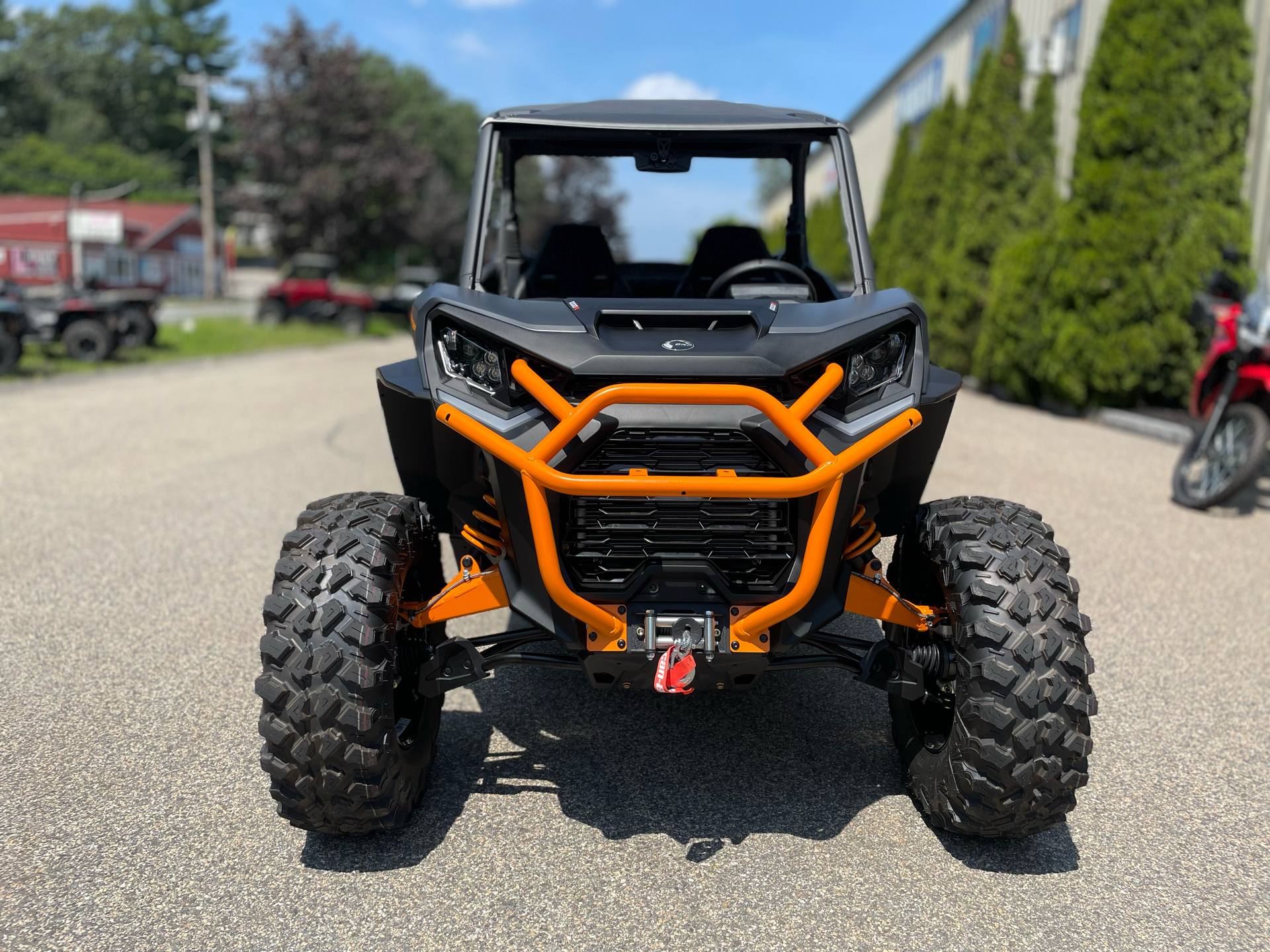 2025 Can-Am Commander XT-P in Tyngsboro, Massachusetts - Photo 2