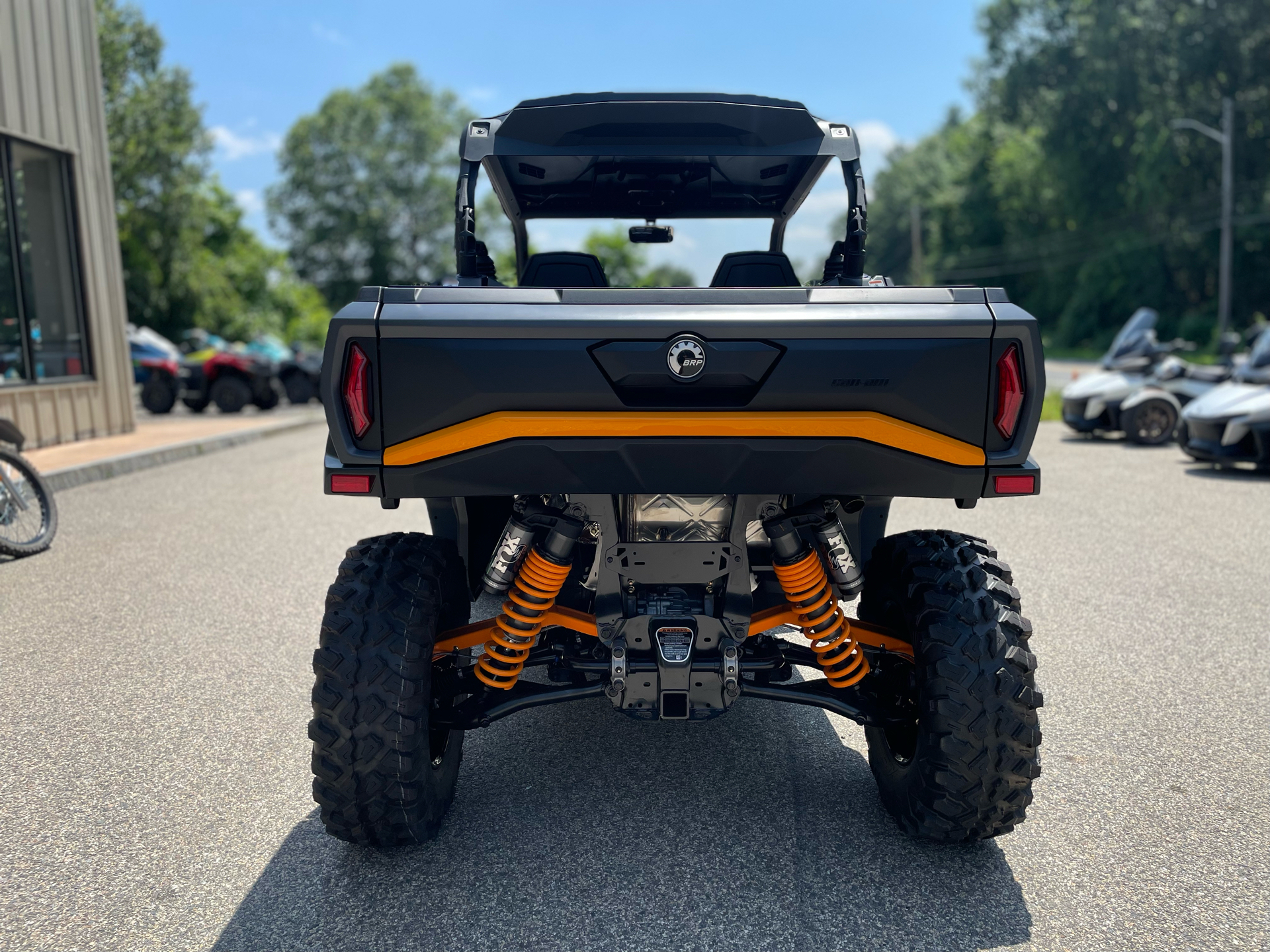2025 Can-Am Commander XT-P in Tyngsboro, Massachusetts - Photo 4