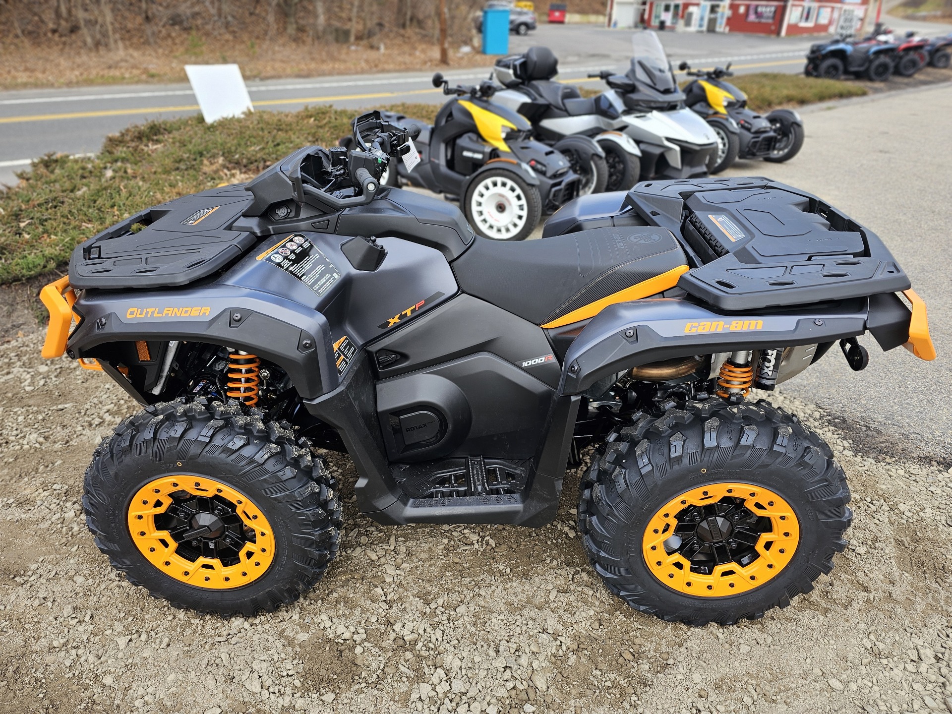 2025 Can-Am Outlander XT-P 1000R in Tyngsboro, Massachusetts - Photo 8