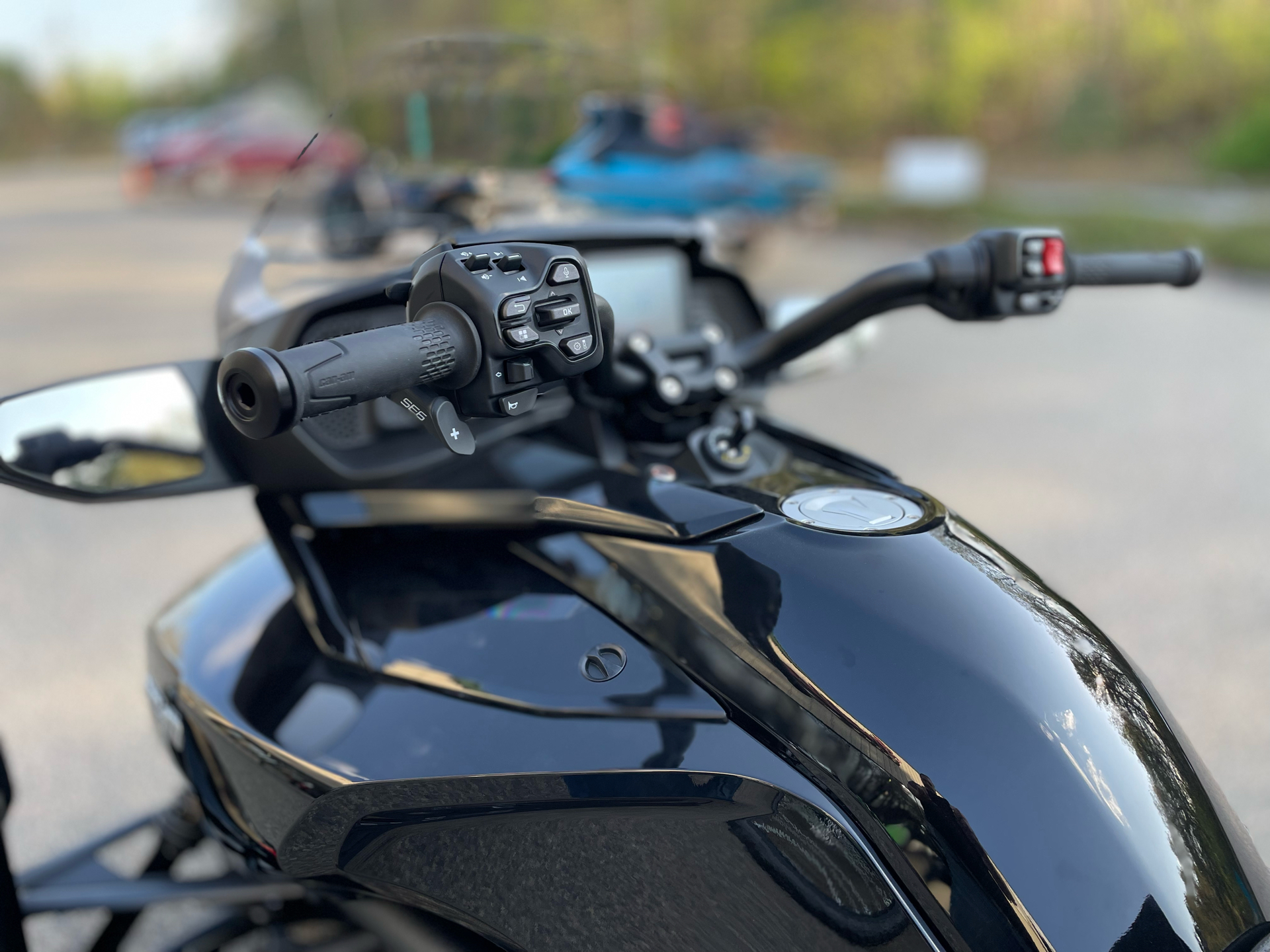 2025 Can-Am Spyder F3 Limited in Tyngsboro, Massachusetts - Photo 11
