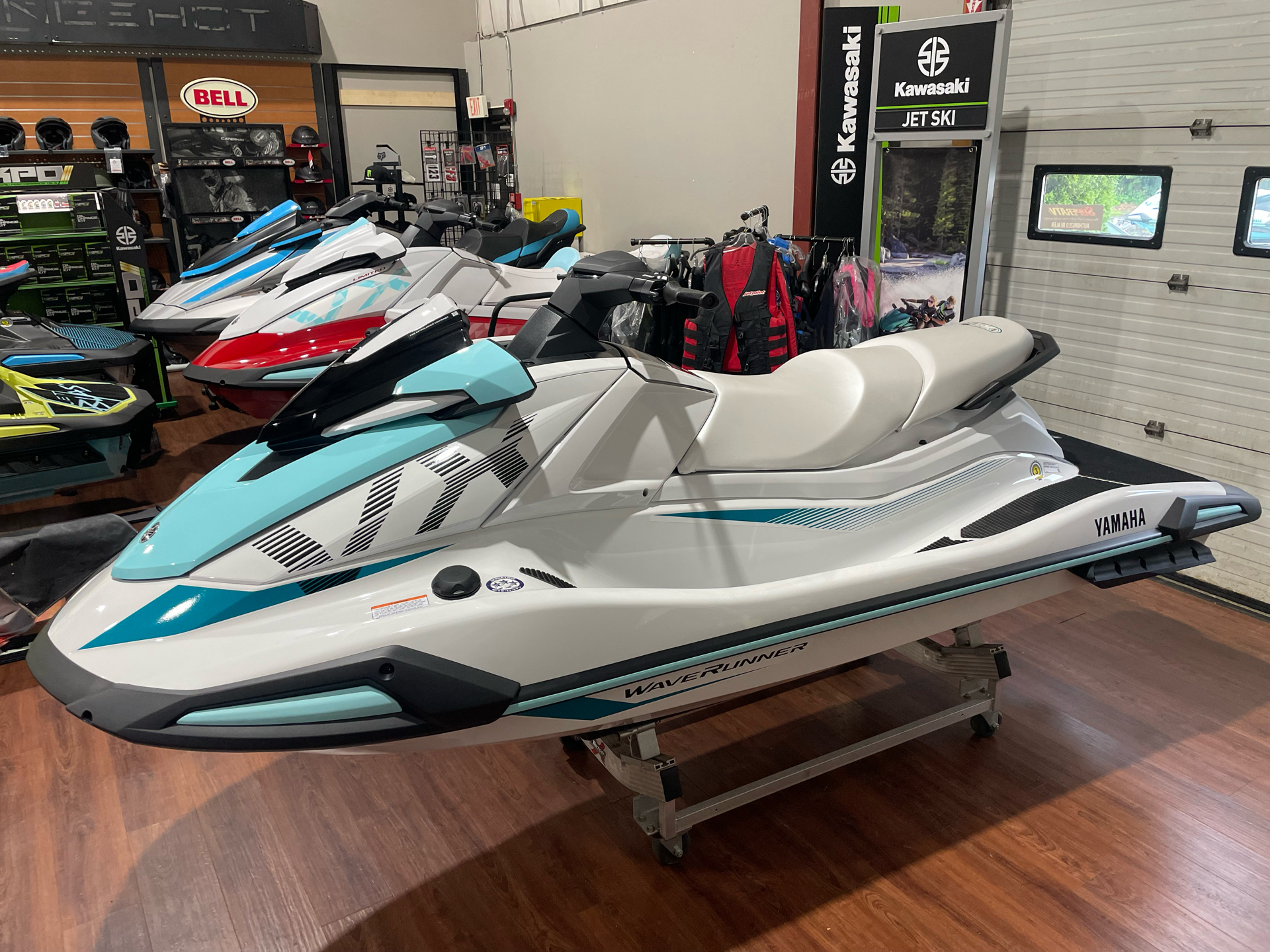 2025 Yamaha VX in Tyngsboro, Massachusetts - Photo 5