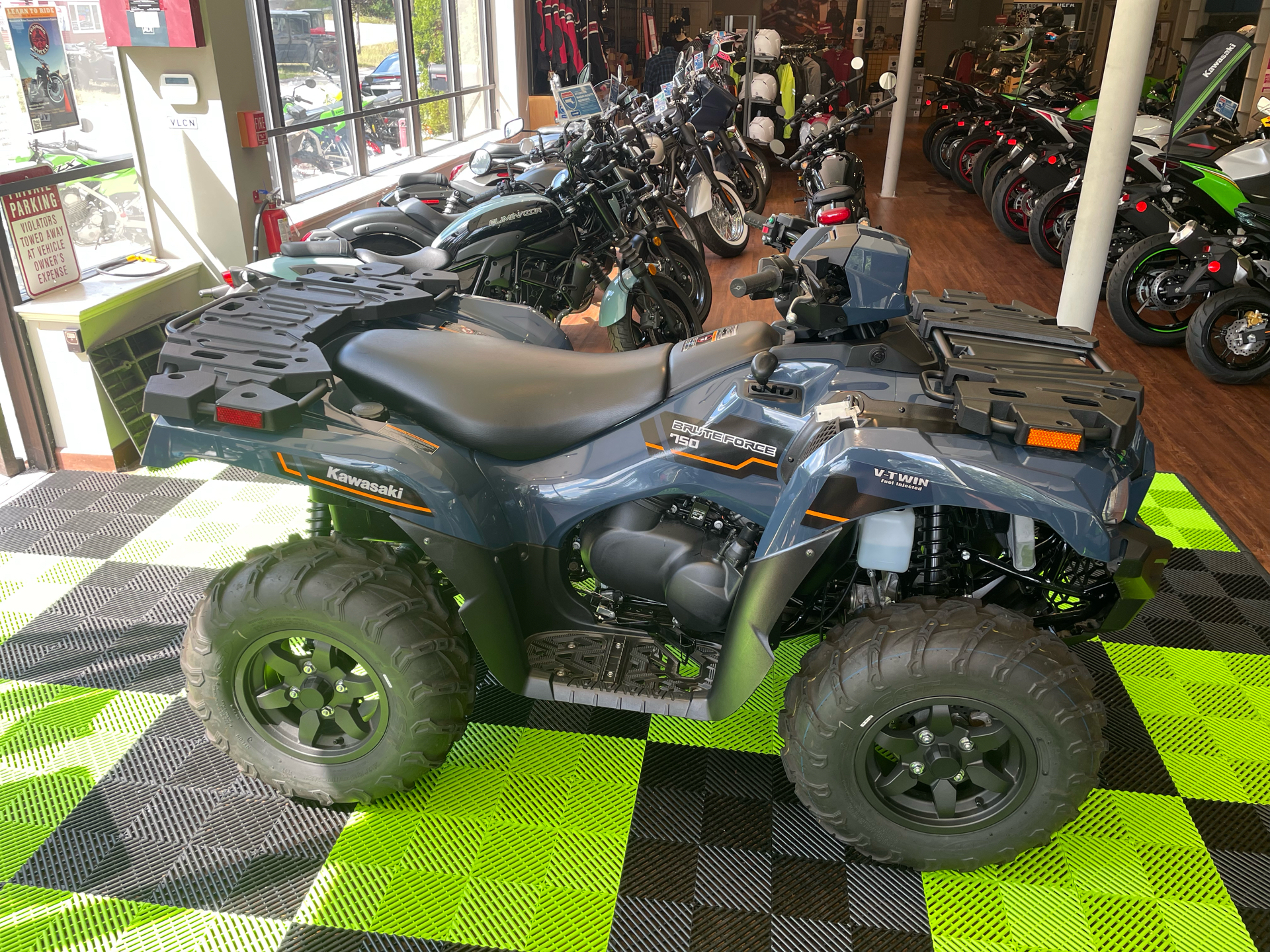 2024 Kawasaki Brute Force 750 EPS in Tyngsboro, Massachusetts - Photo 6