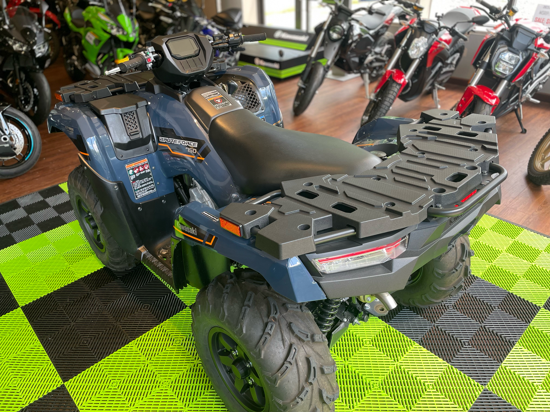 2024 Kawasaki Brute Force 750 EPS in Tyngsboro, Massachusetts - Photo 16