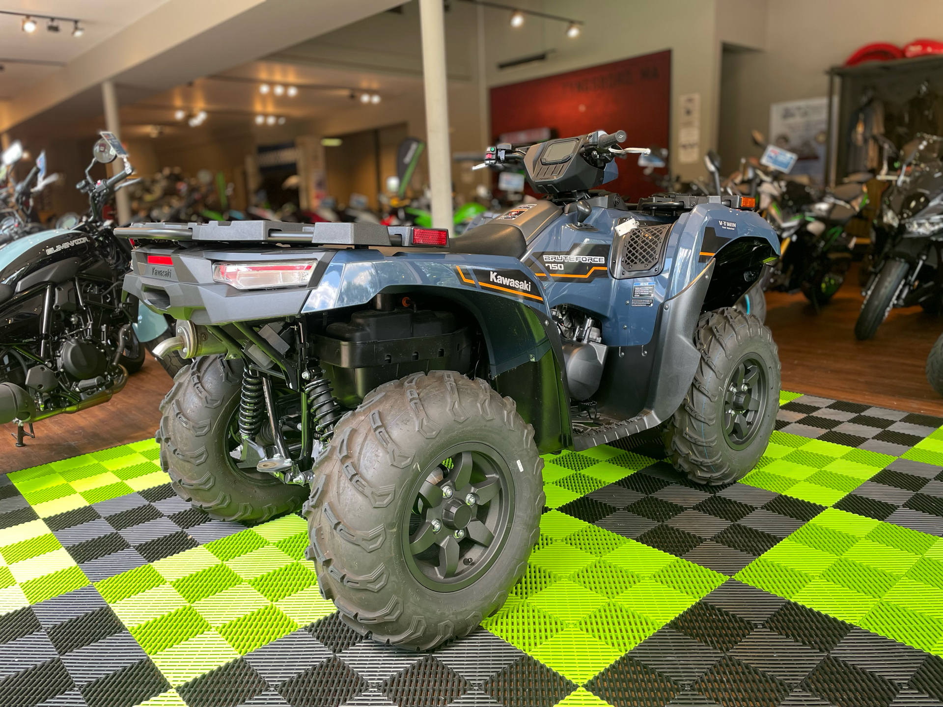 2024 Kawasaki Brute Force 750 EPS in Tyngsboro, Massachusetts - Photo 17
