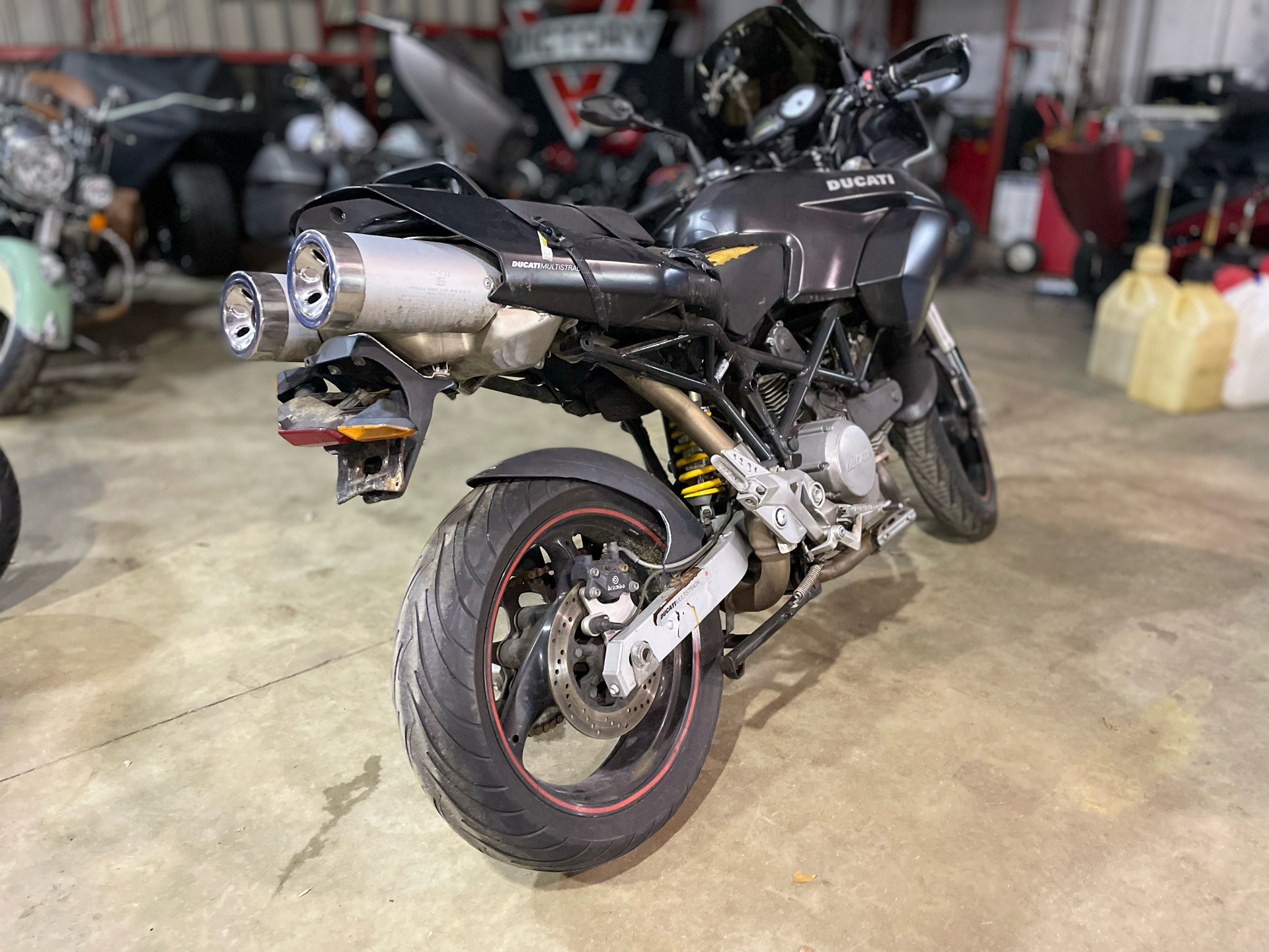 2006 Ducati Monster 620 in Tyngsboro, Massachusetts - Photo 4