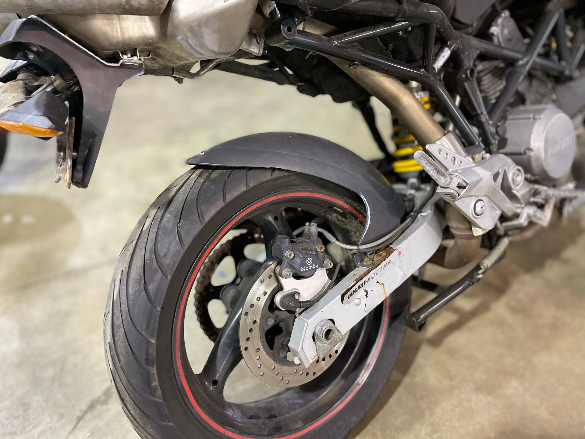 2006 Ducati Monster 620 in Tyngsboro, Massachusetts - Photo 9